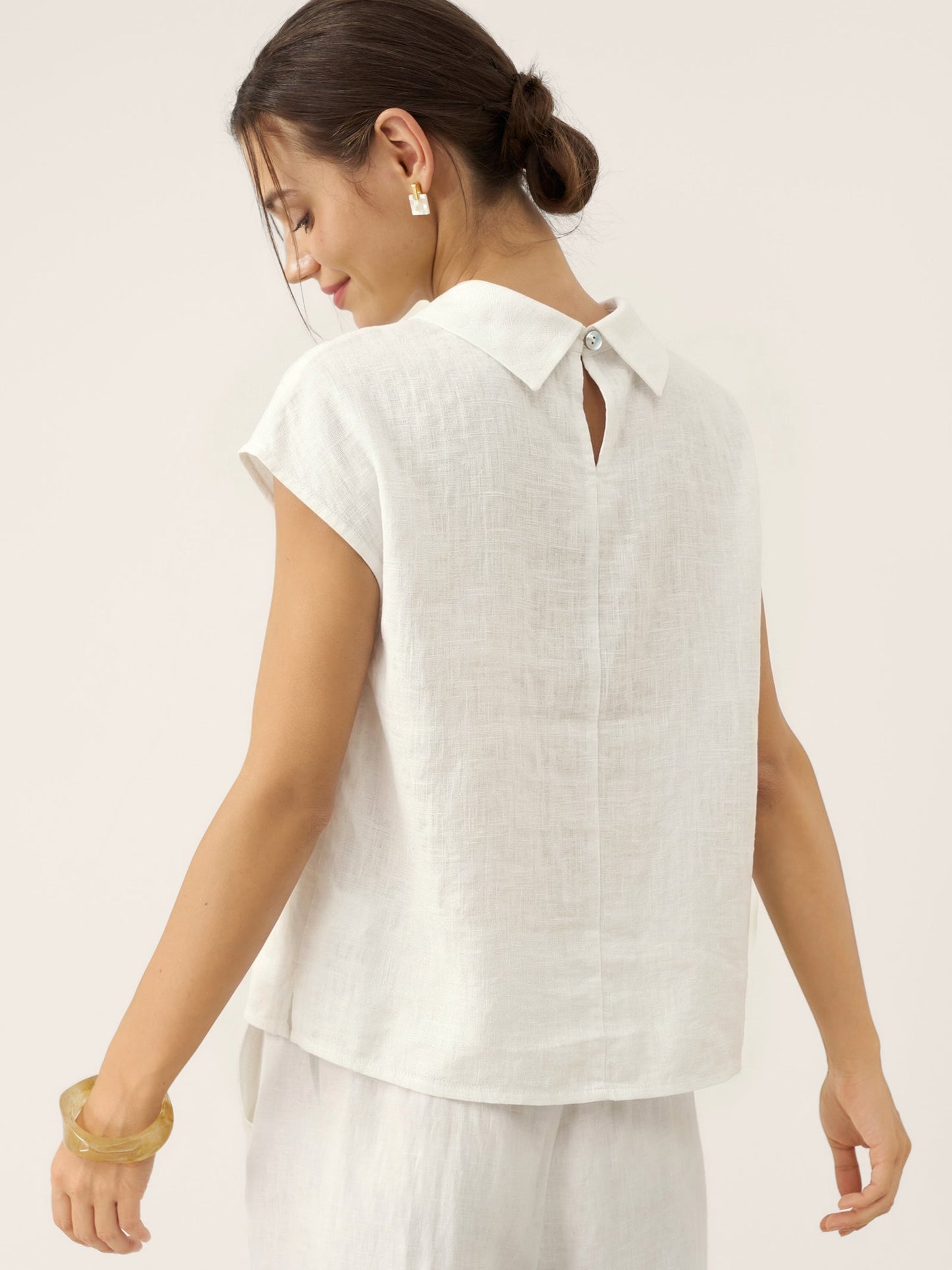 YVONNE Cap Sleeve Soft-Fold Collar Top