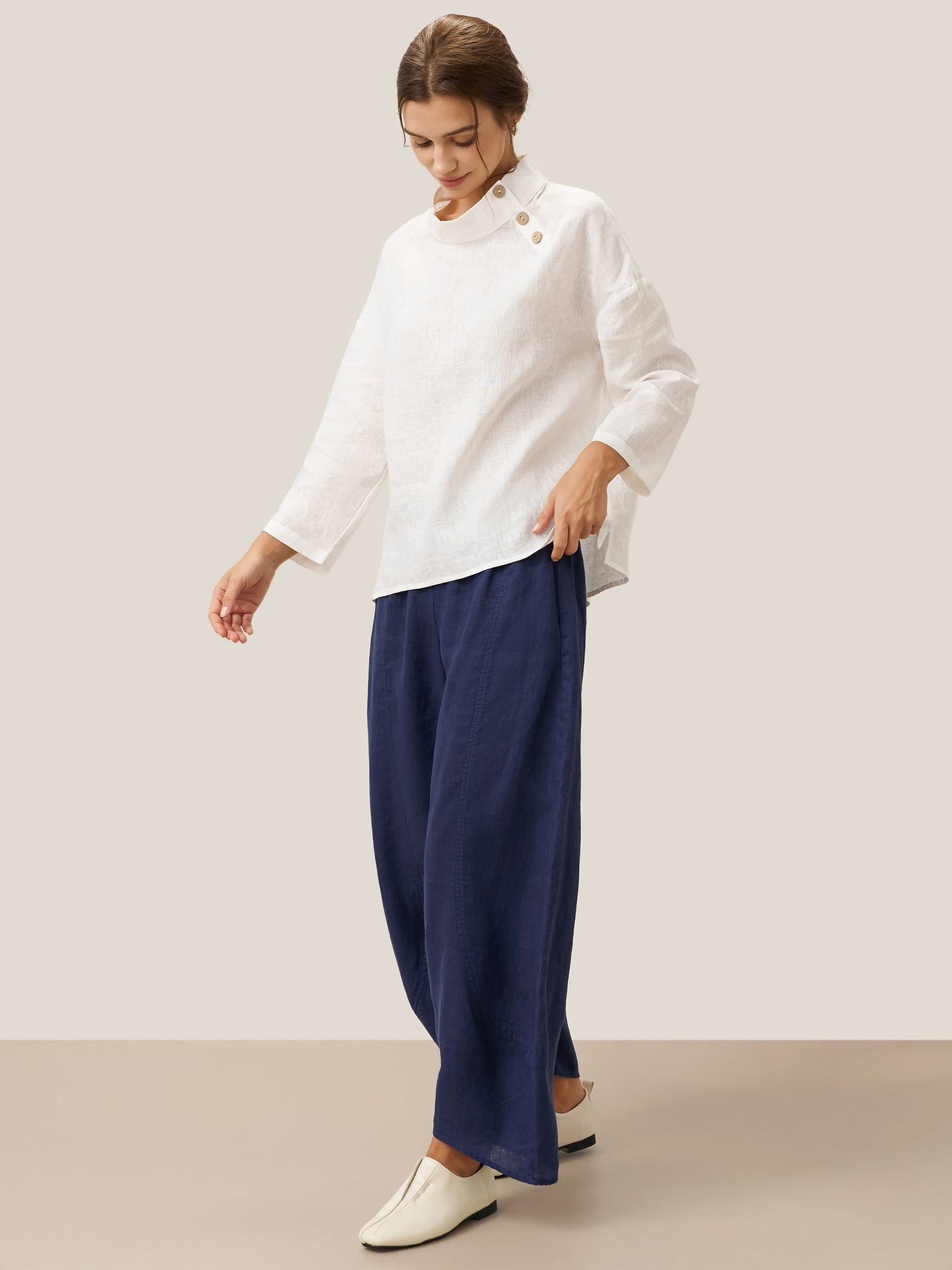 ZOE Classic Ankle Pants