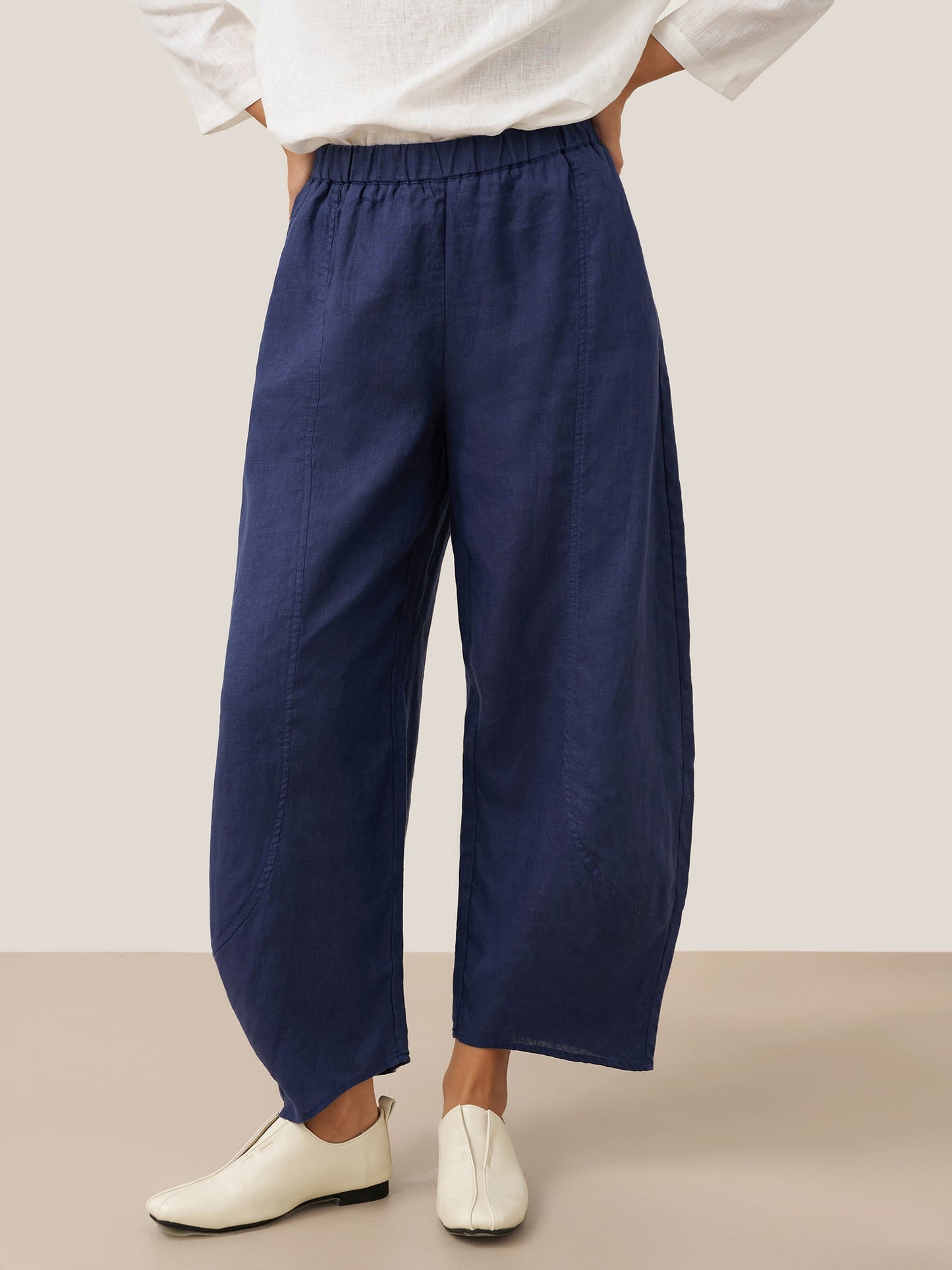 ZOE Classic Ankle Pants
