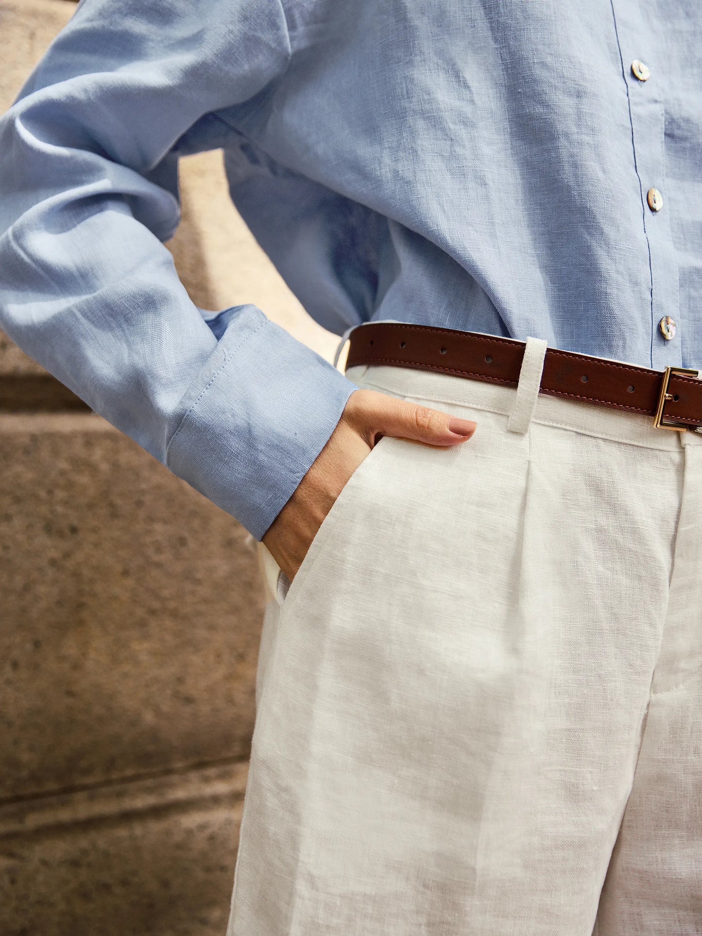 ELLEN Pleated Linen Shorts