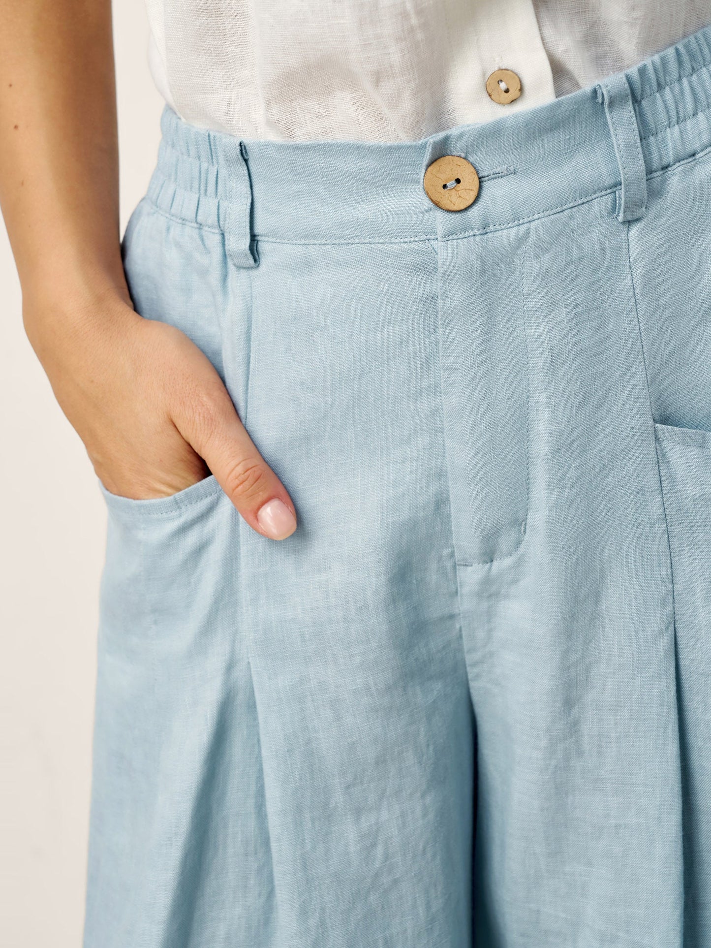 VERIDIANA Sculpted Pleat Elasticated Back Relaxed Pants