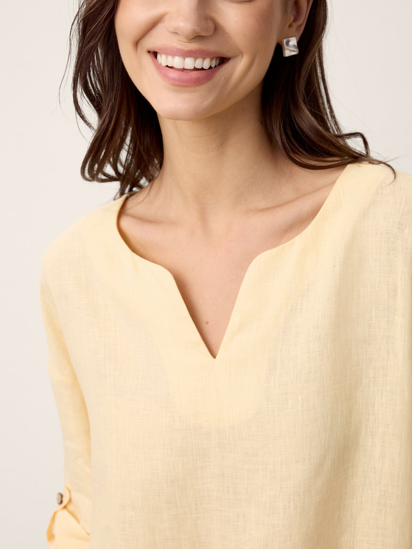 DAPHNEA Curved-Hem Oversized Top