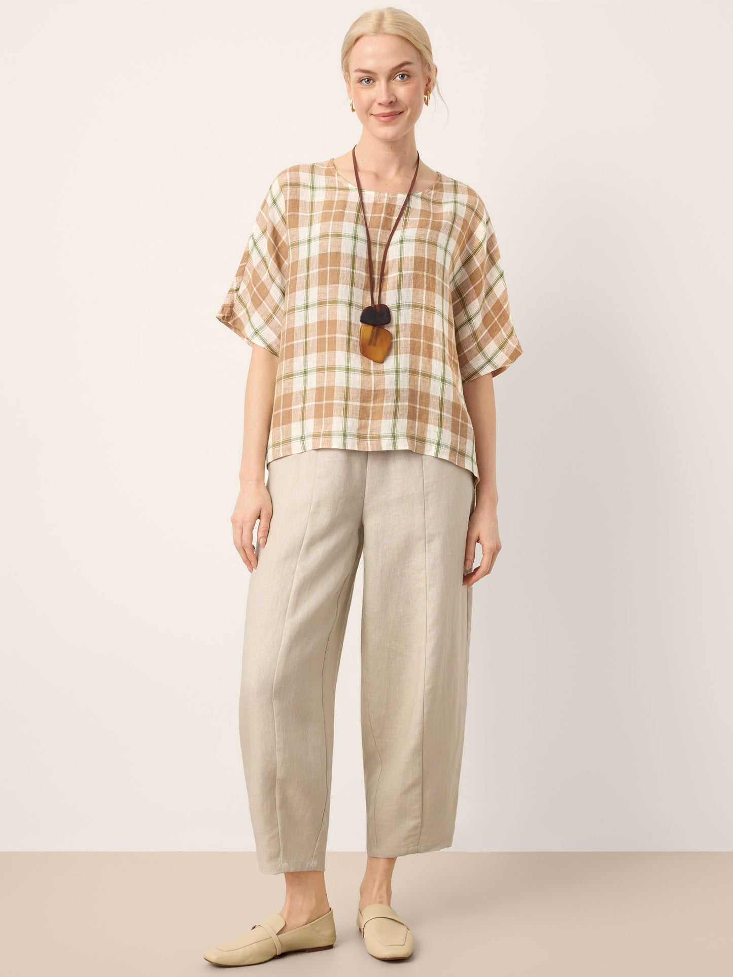 LANEY Drawstring Waist Tapered Cropped Pants