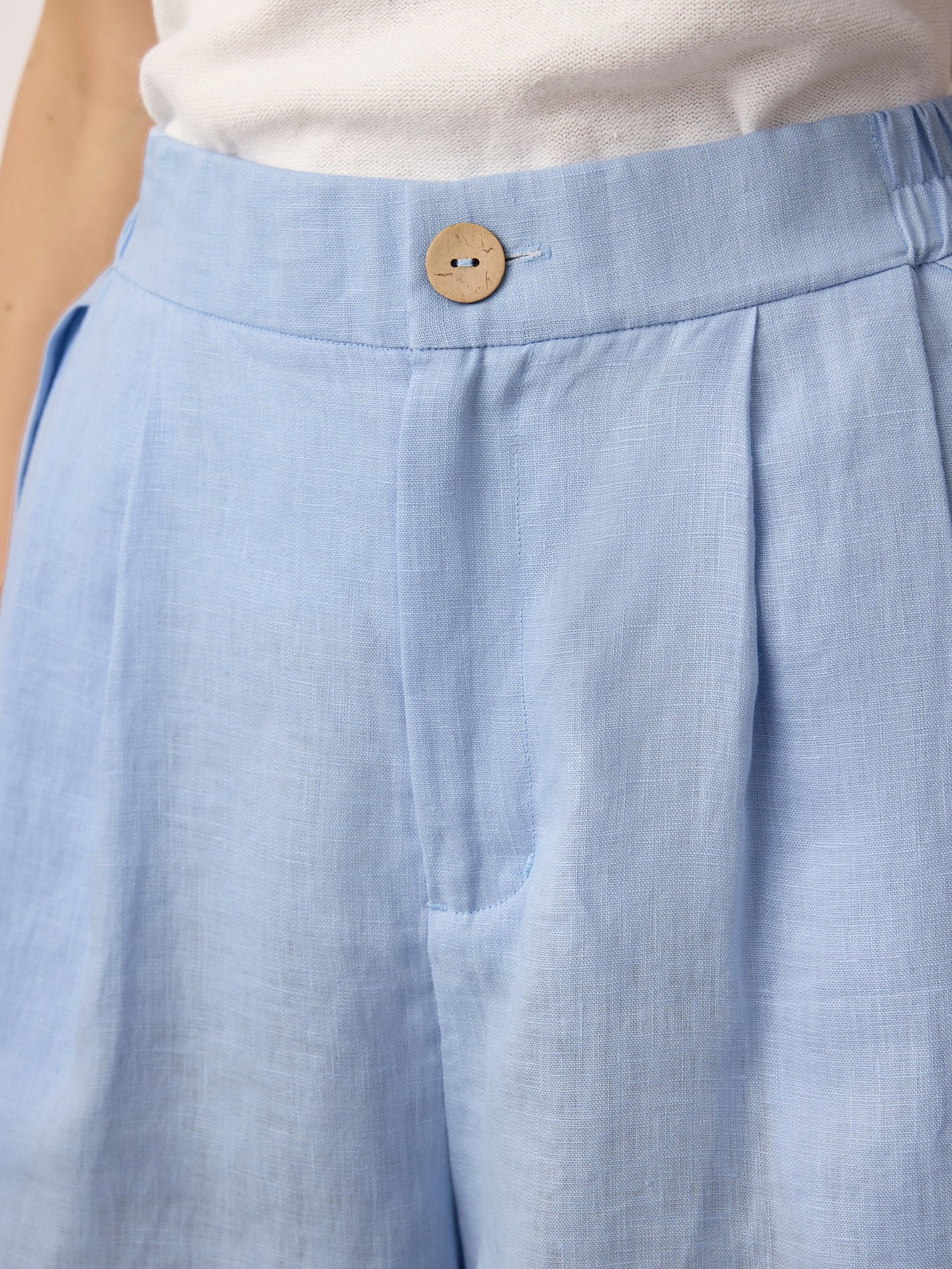 IRISSA Pleated Cuffed Shorts