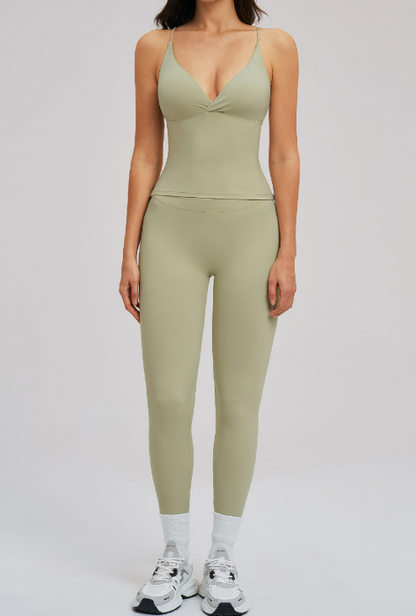 Tight Back Sport Two-Piece Suit Set