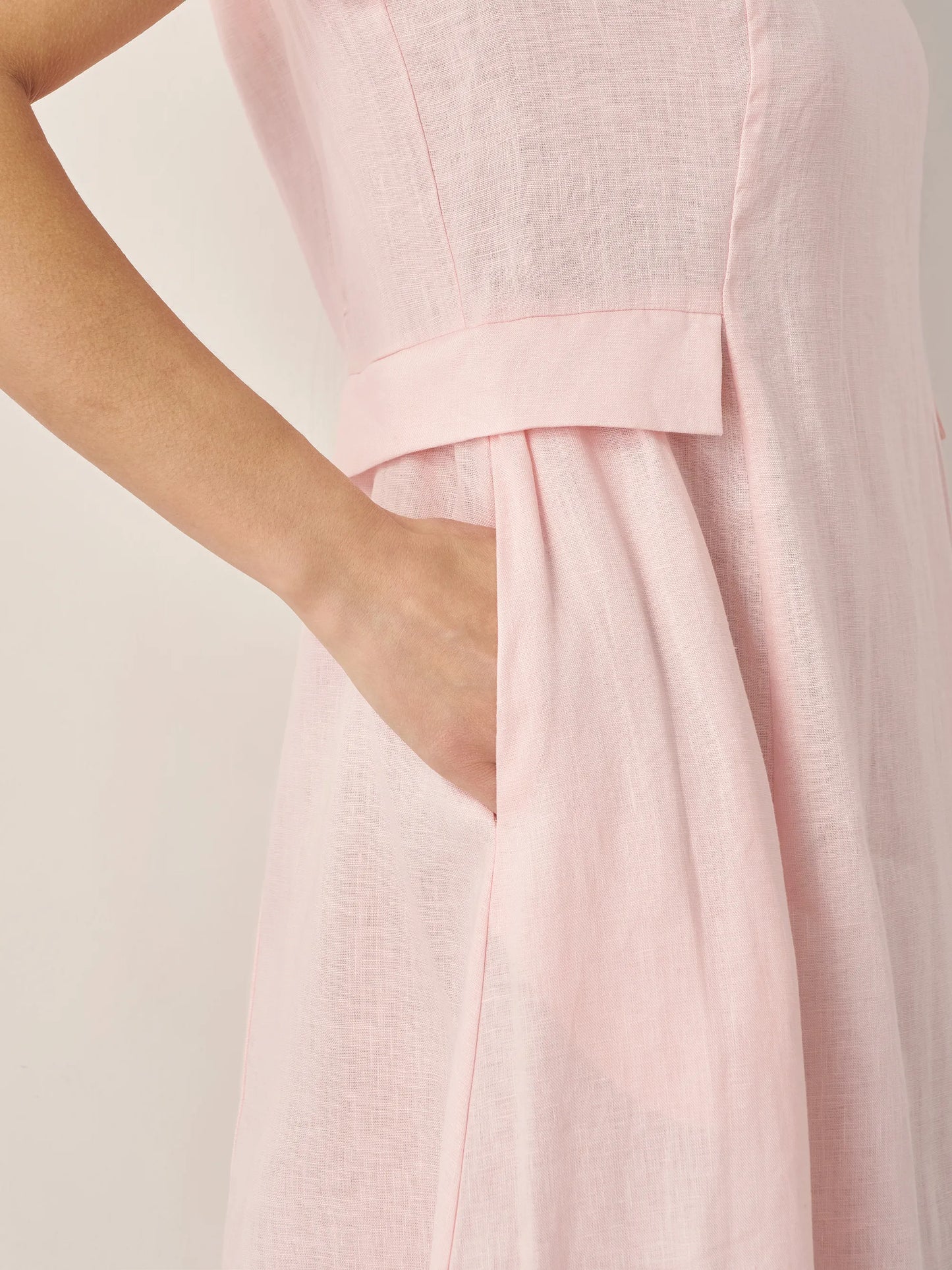 ALEXA Natural Summer V-Neck Dress