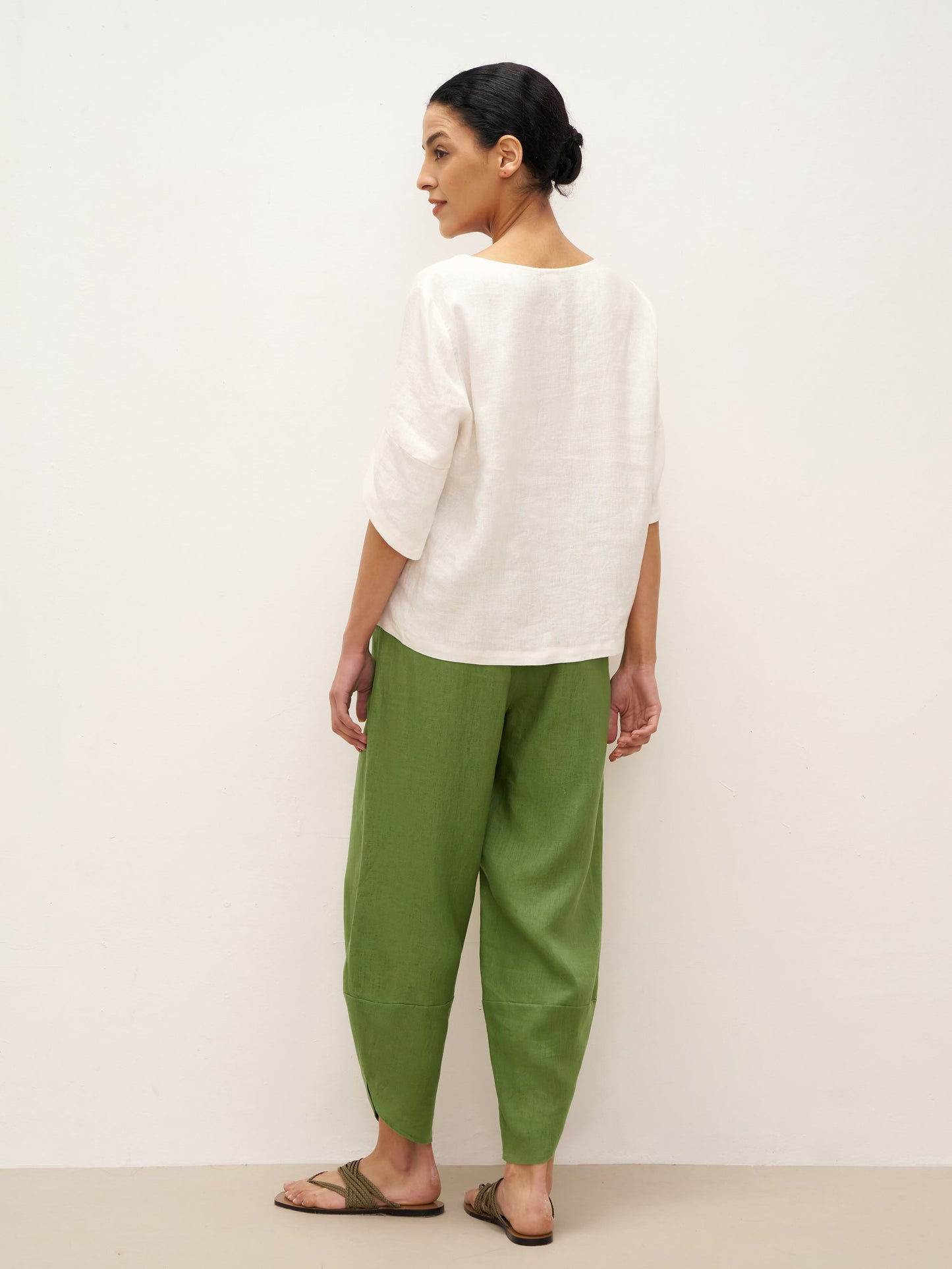 LAUREL Round Neck Petal-Sleeve Pullover