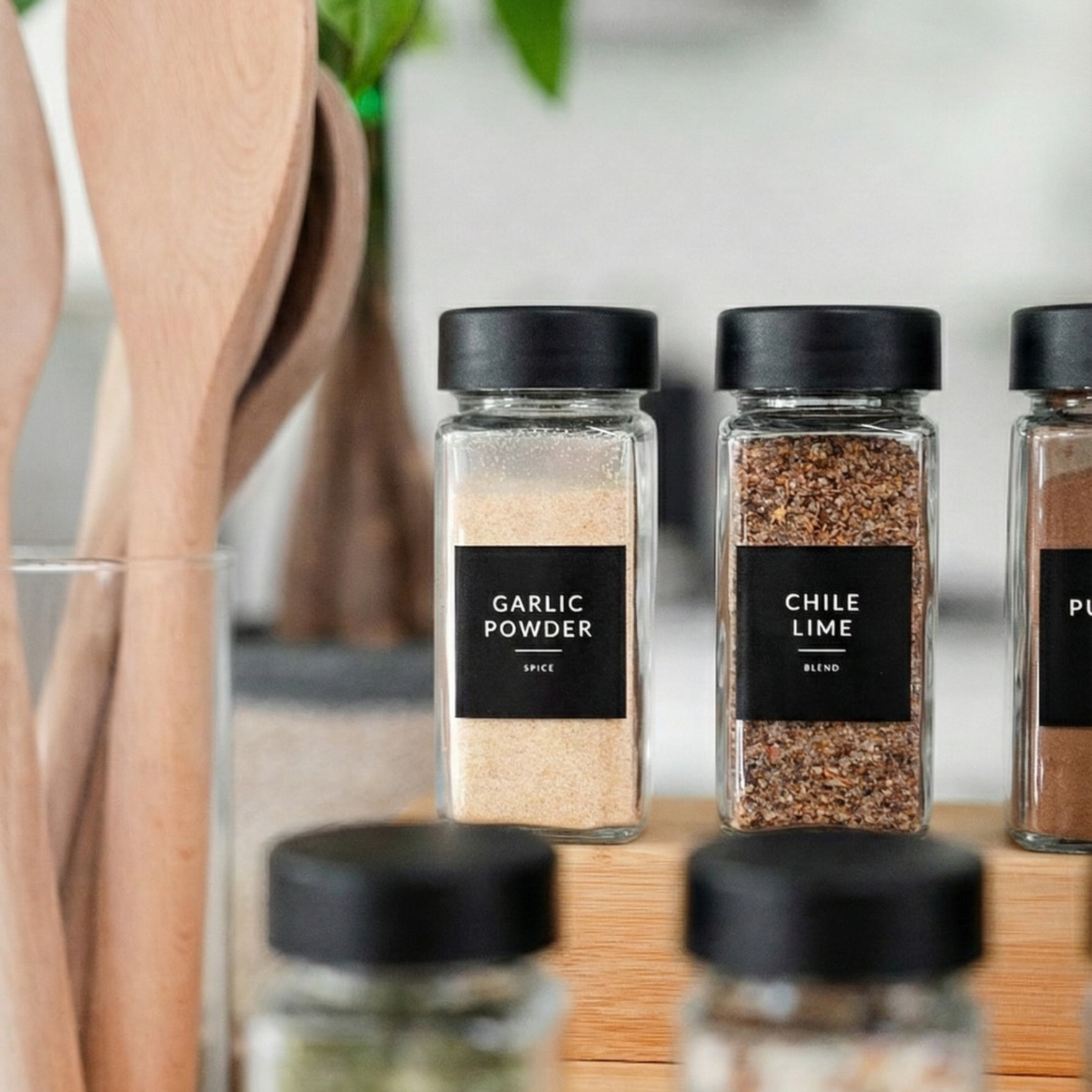 Black Spice Jars with Labels - 24 PACK