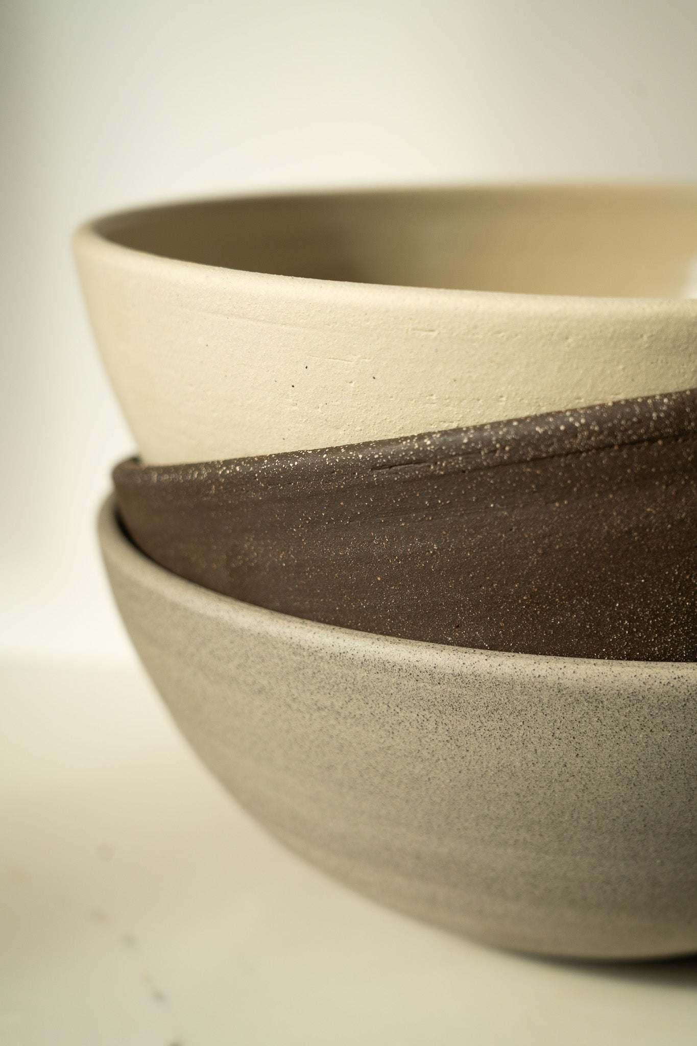 Pumpernickel - Stoneware Large Fruit Bowl