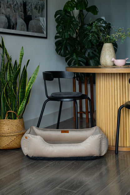 Chester & Lee | Velvet Sleeper Dog Bed