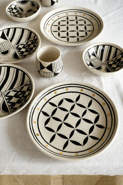 Heritage Collection - Hand Painted Stoneware Salad Plate