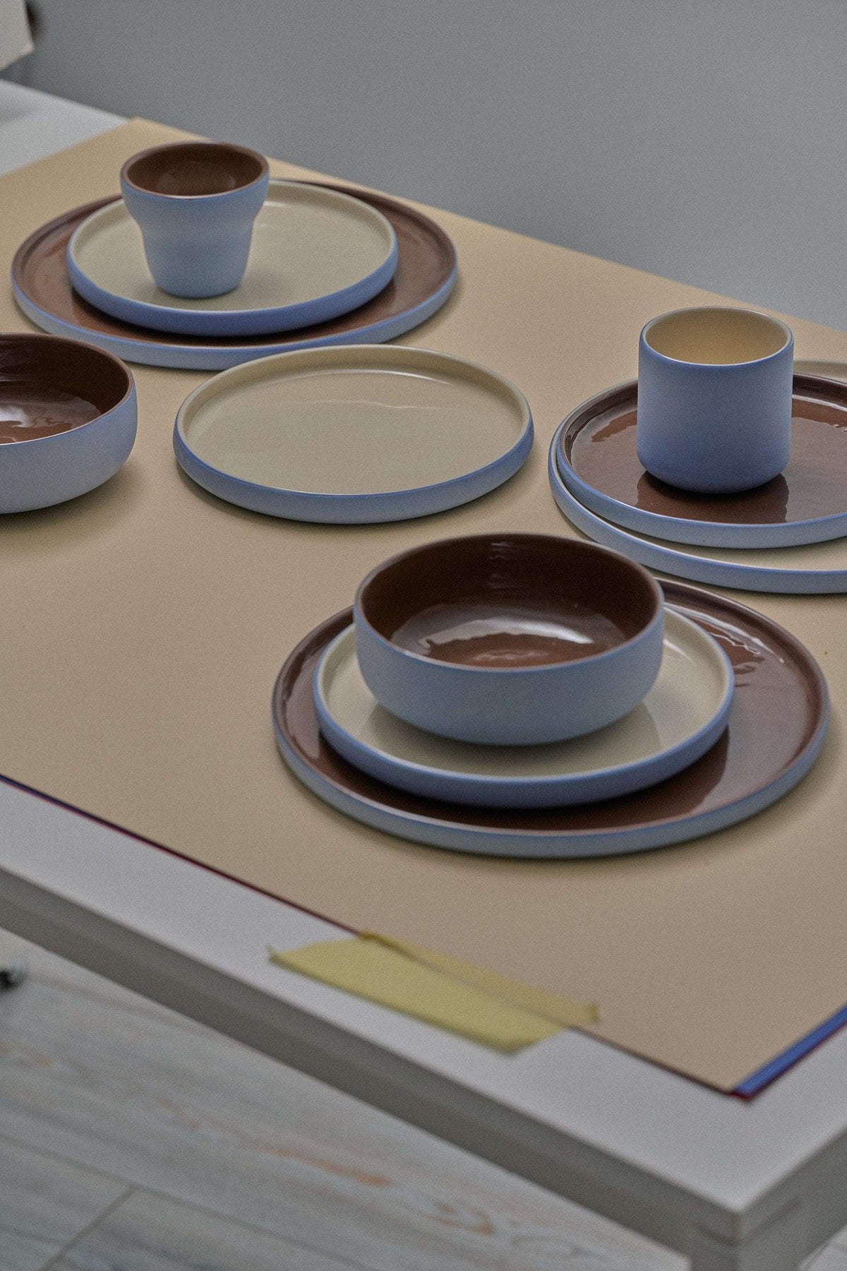 Forget-me-not/Chocolate Blue - Porcelain Dinner Plates