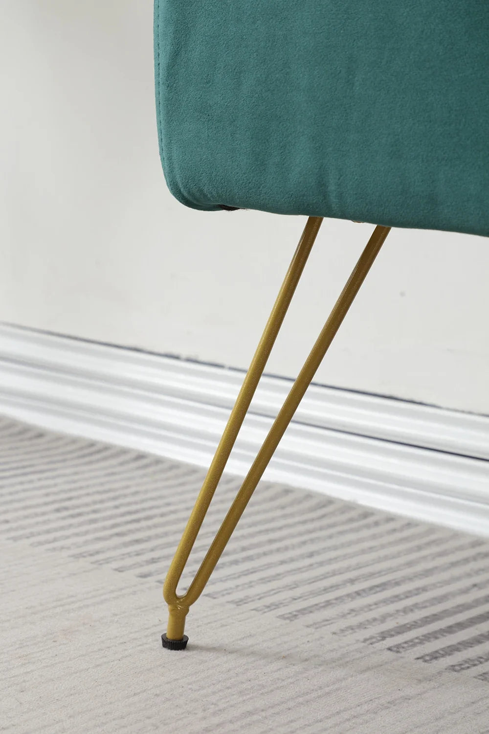 Modern Tufted Velvet Entryway Bench with Gold Metal Legs