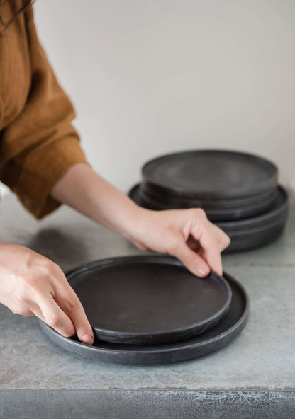 Black - Stoneware Dinner Plate