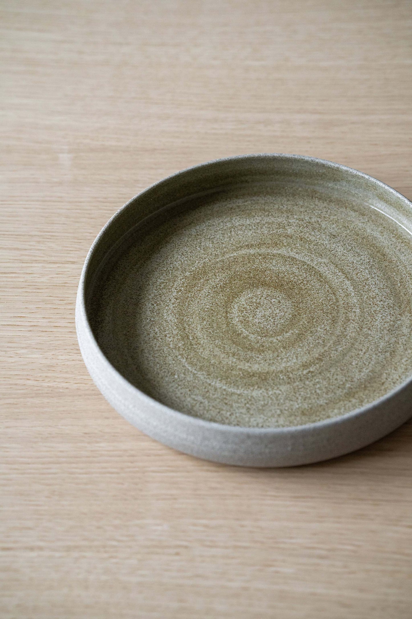 Concrete - Stoneware Dinner Plates with High Sides