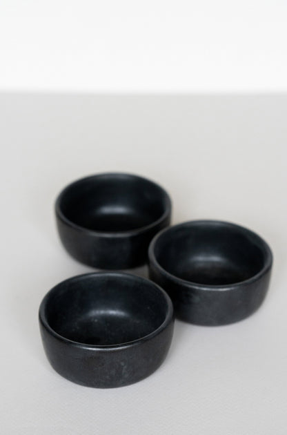Black - Stoneware Pinch Bowl
