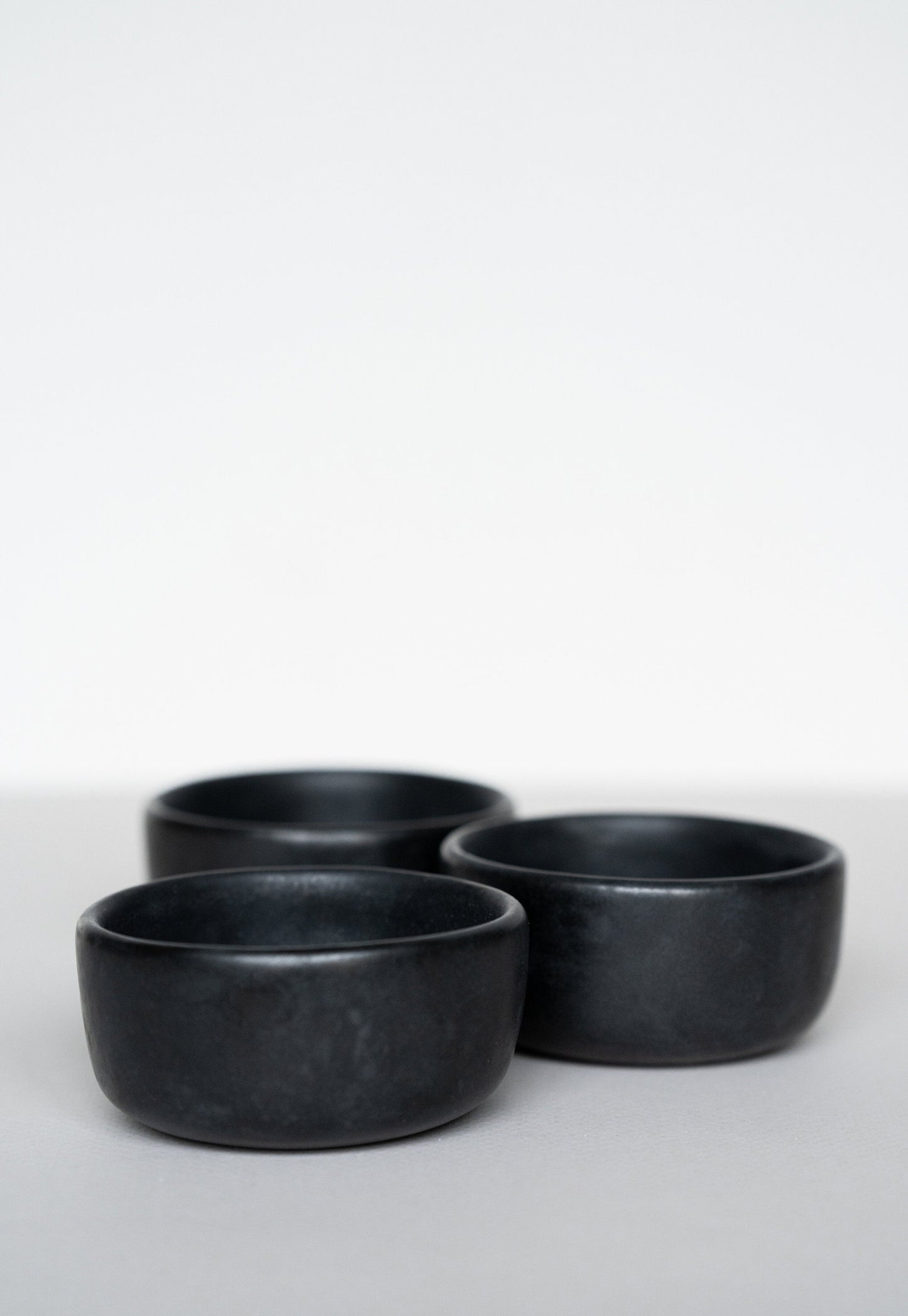 Black - Stoneware Pinch Bowl