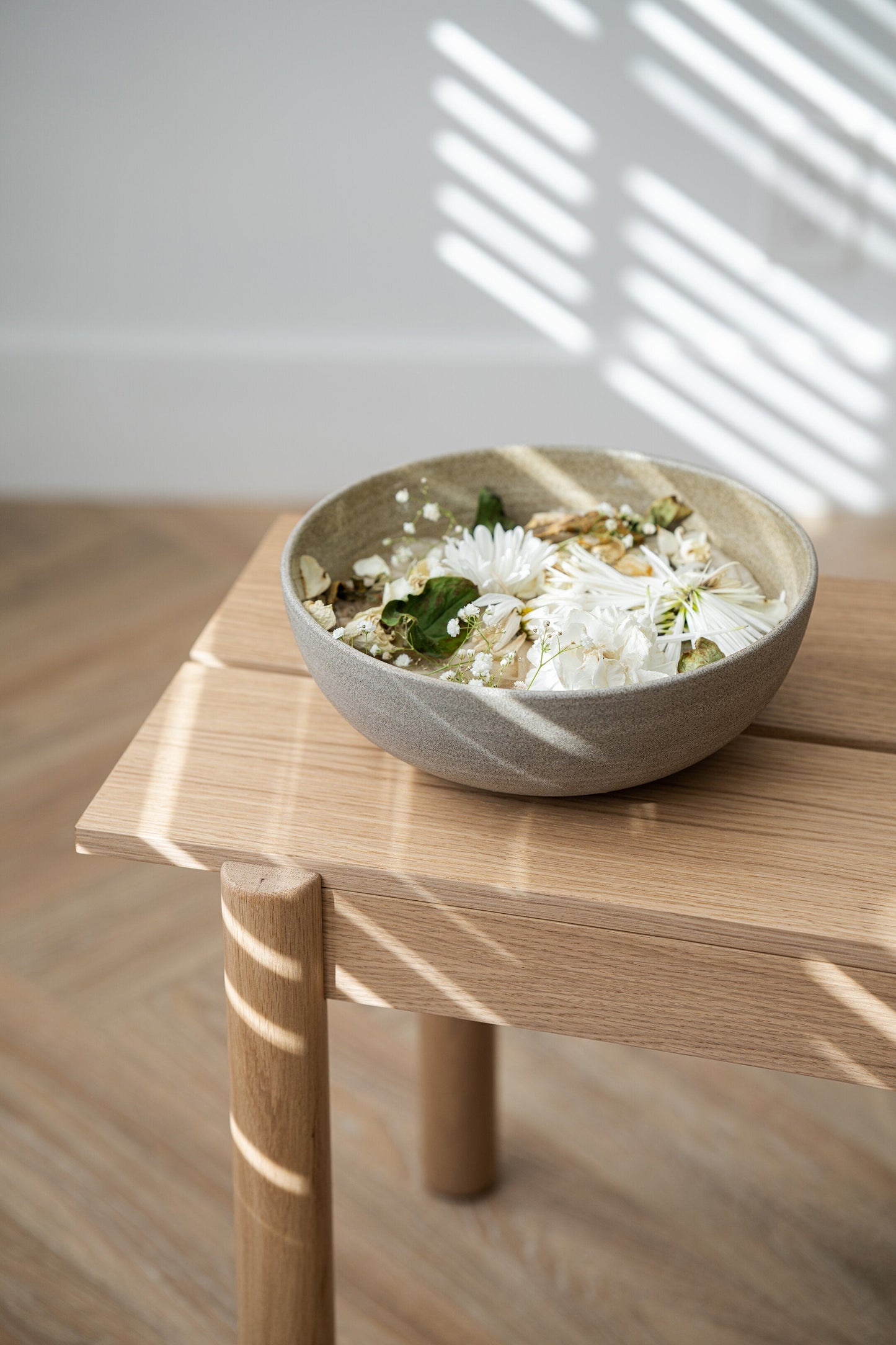 Concrete - Stoneware Large Fruit Bowl