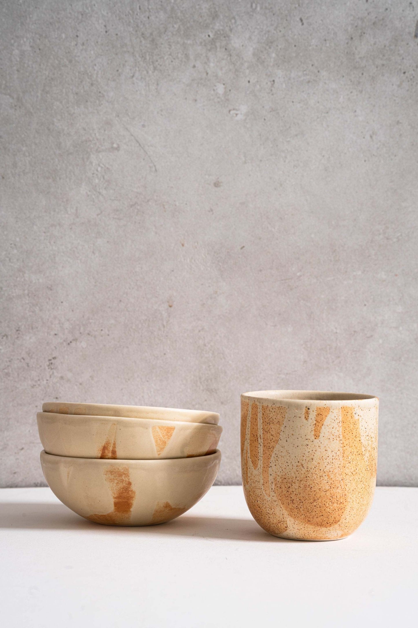 Beige - Stoneware Bowl