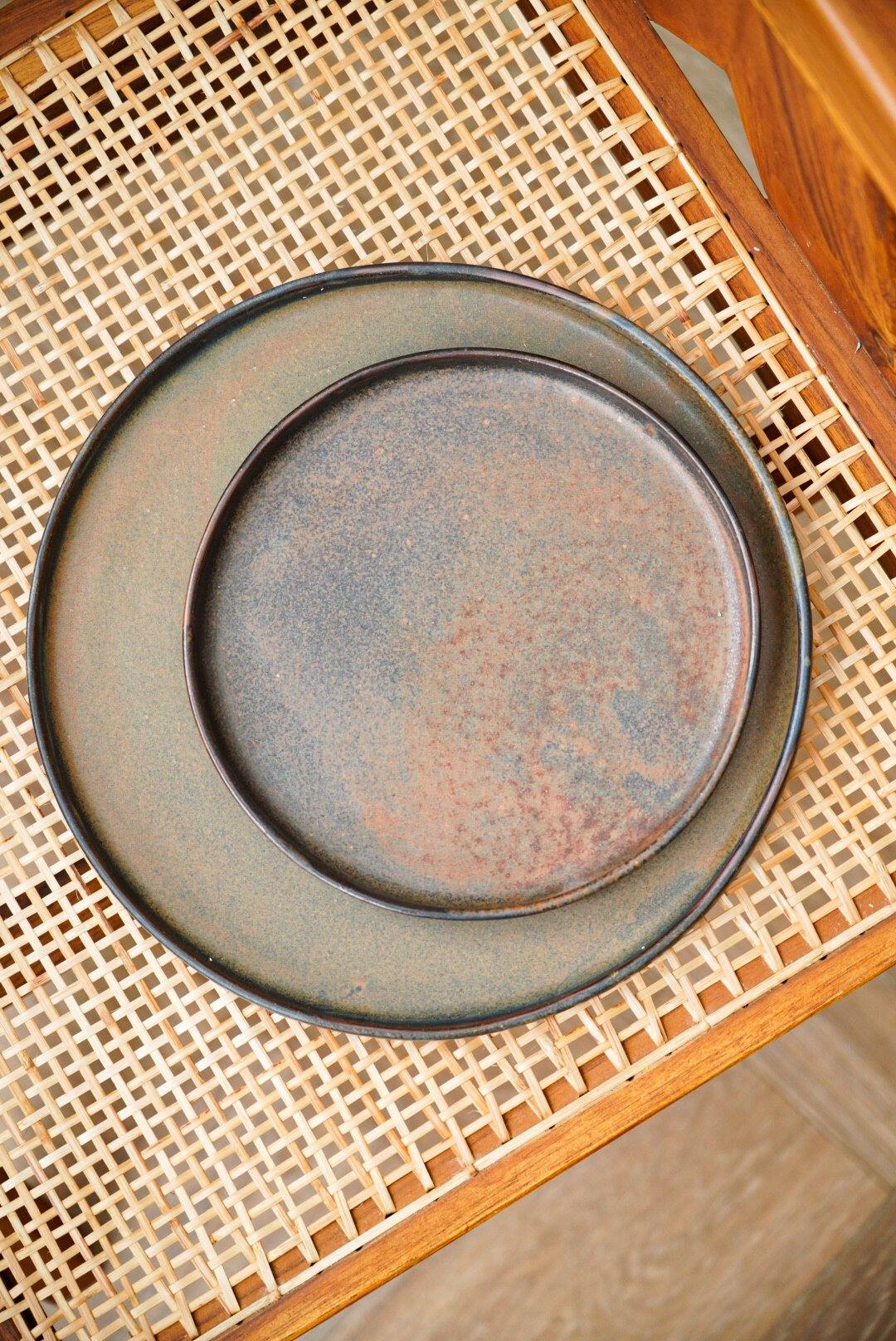 Rust - Stoneware Dinner Plates