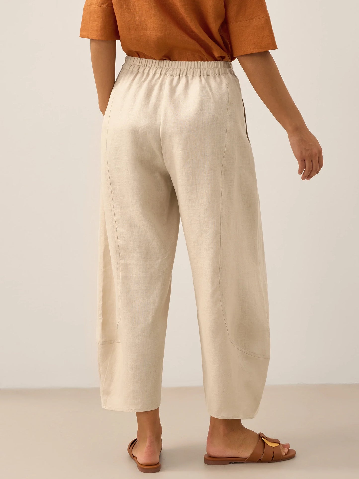 ZOE Classic Ankle Pants