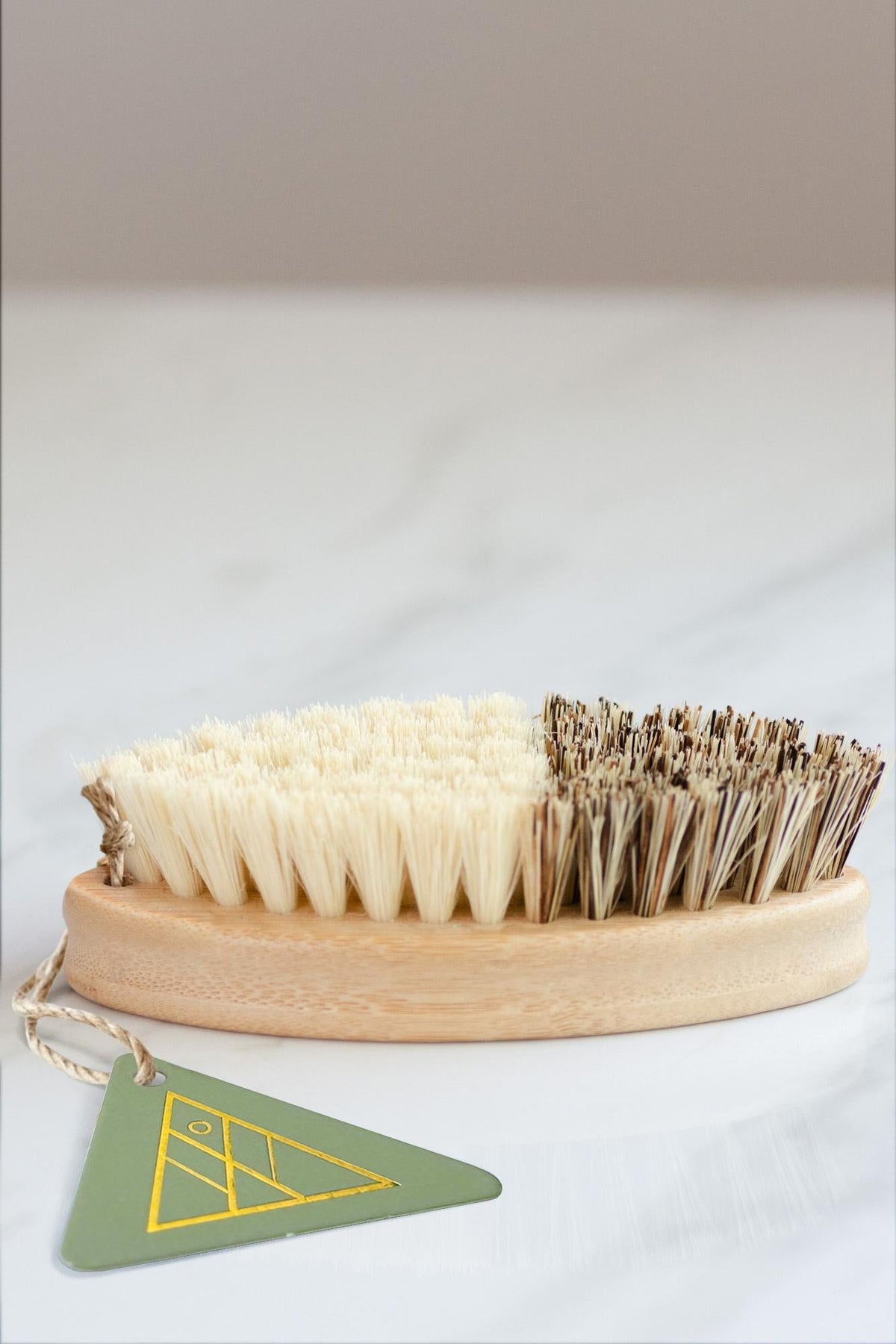 CASA AGAVE® Duo Tone Vegetable Brush | General Cleaning