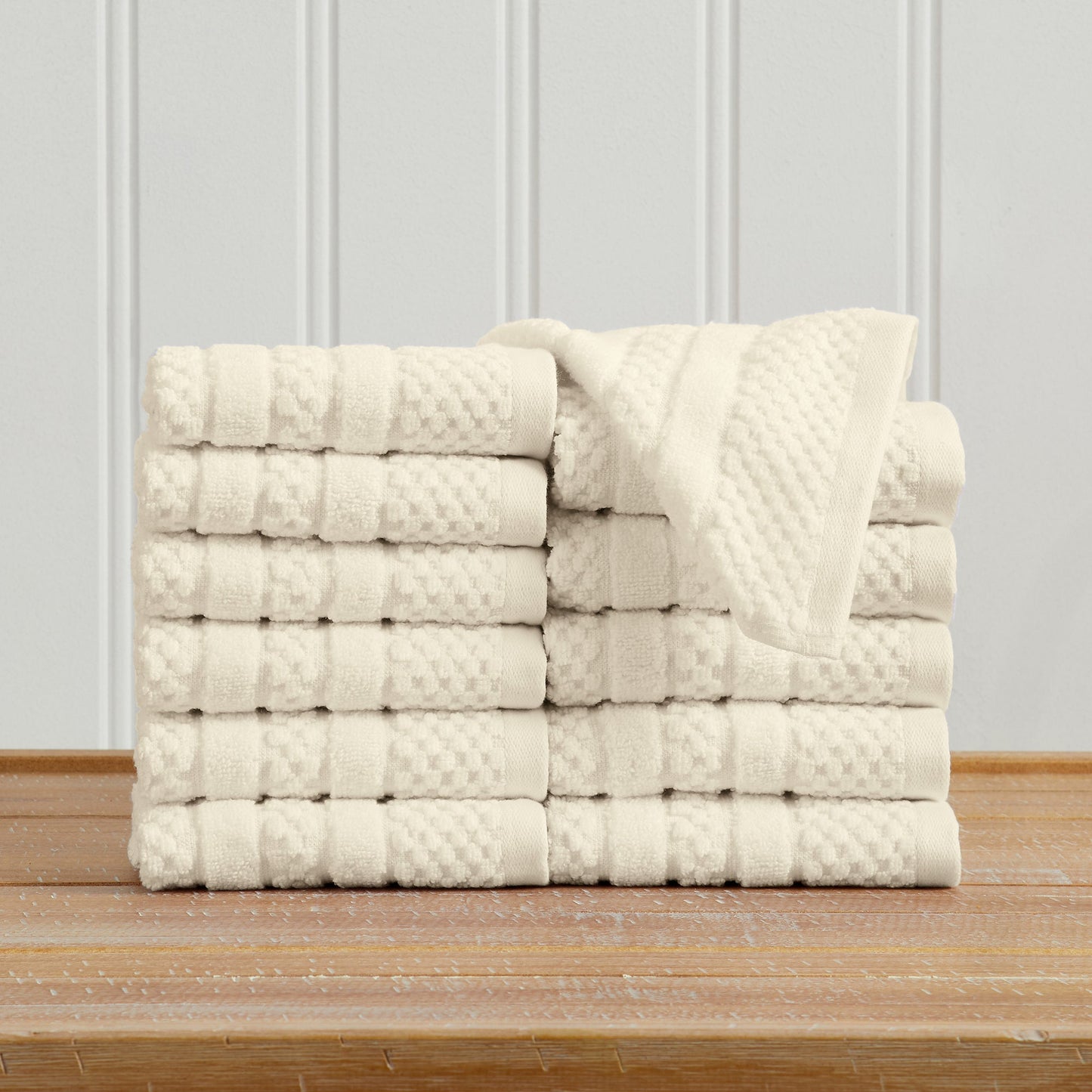 Checkered Jacquard Bath Towels