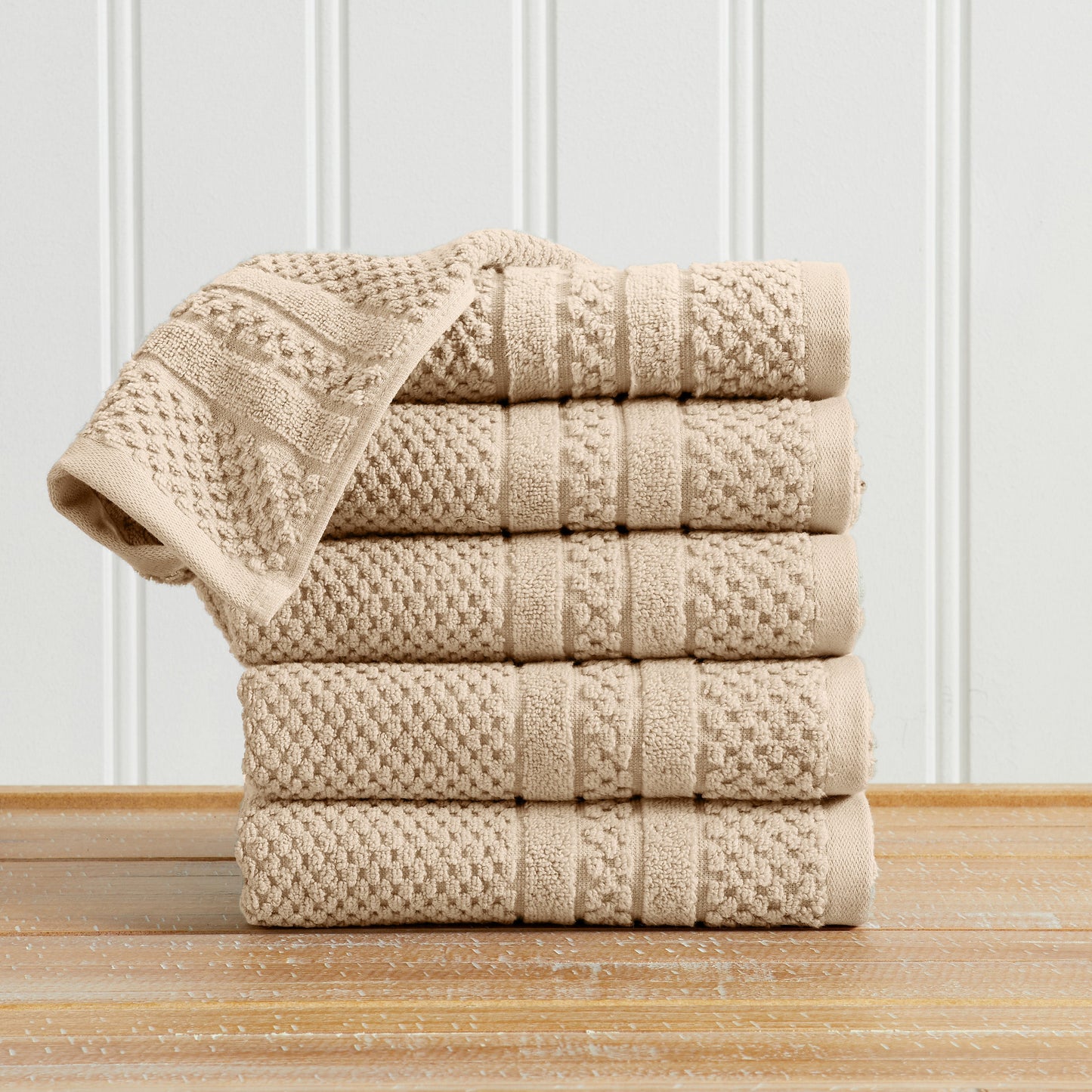 Checkered Jacquard Bath Towels