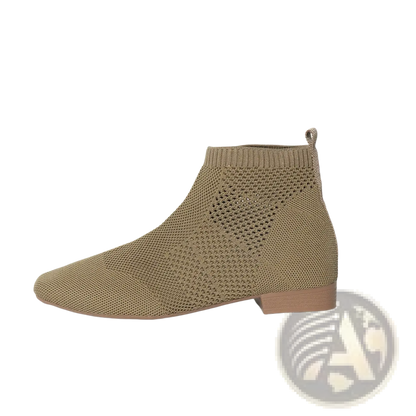 Plus Size Pointed Toe Knit Ankle Boots with Heel