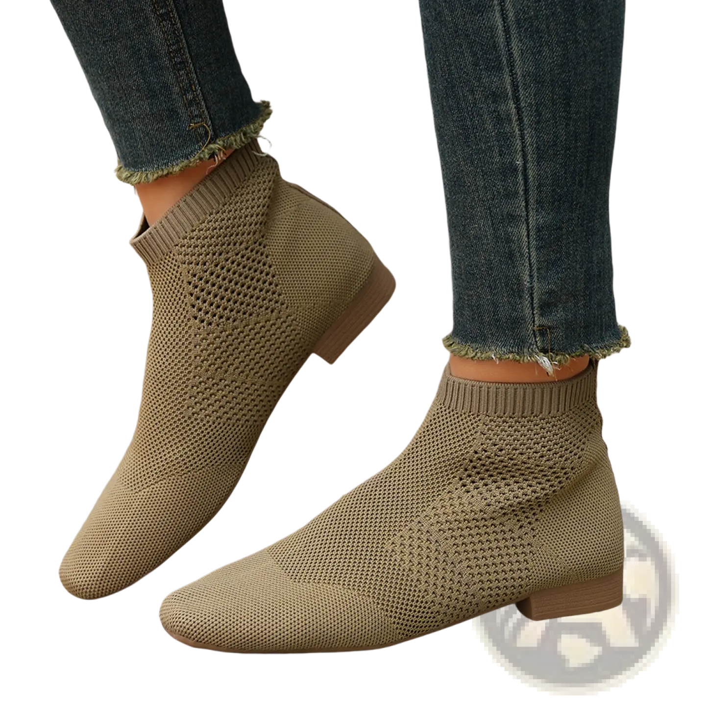 Plus Size Pointed Toe Knit Ankle Boots with Heel